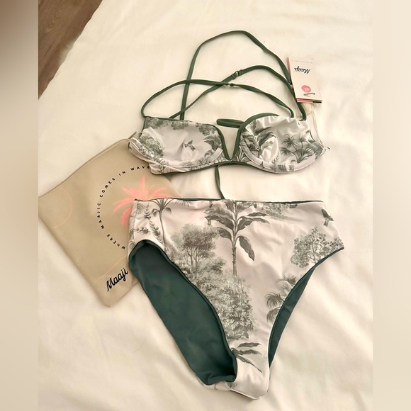 MAAJI Bikini SET NWT jade green Reversible S/M - Picture 5 of 5